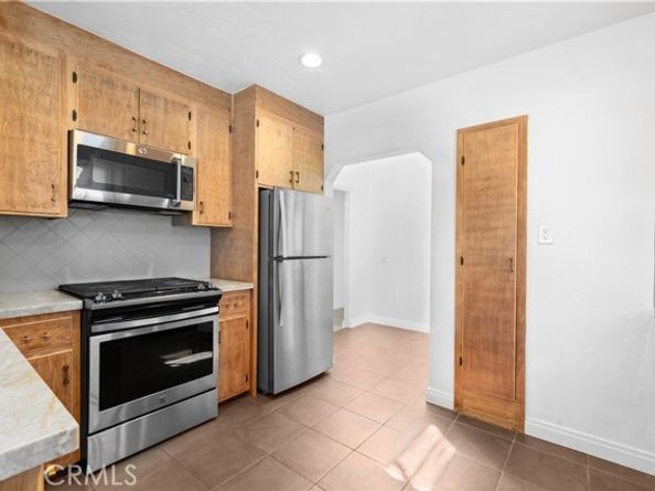 981 W Elberon Avenue, San Pedro (los Angeles) CA 90731