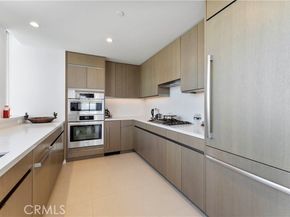 889 Francisco Street 2906, Los Angeles CA 90017