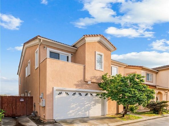 939 Via Camino 7, Wilmington (los Angeles) CA 90744