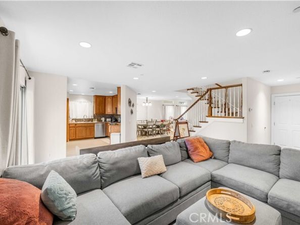 939 Via Camino 7, Wilmington (los Angeles) CA 90744