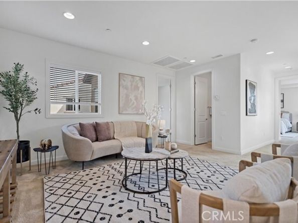 32 Torosa, Lake Forest (el Toro) CA 92630