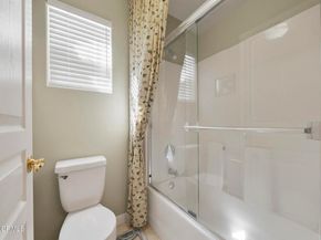 7101 Oso Avenue 16, Winnetka (los Angeles) CA 91306