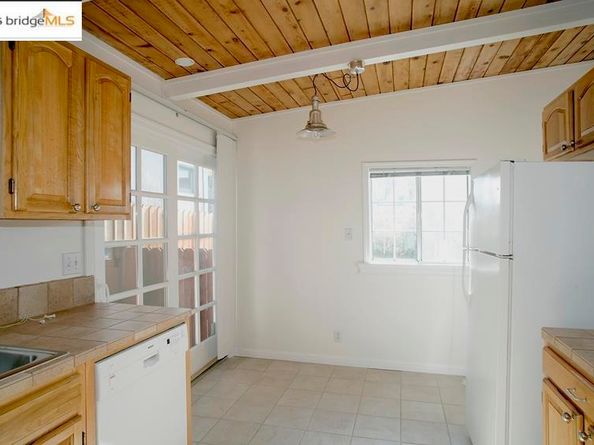 1611 Julia St, Berkeley CA 94703