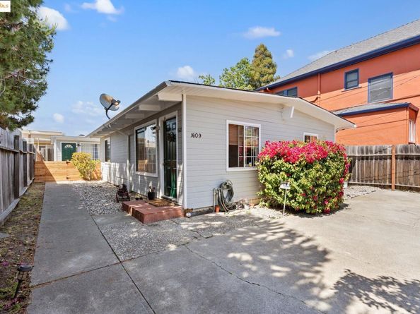 1611 Julia St, Berkeley CA 94703