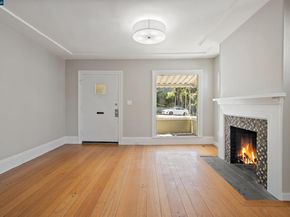 3747 Park Boulevard Way, Oakland CA 94610