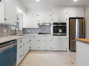 3747 Park Boulevard Way, Oakland CA 94610