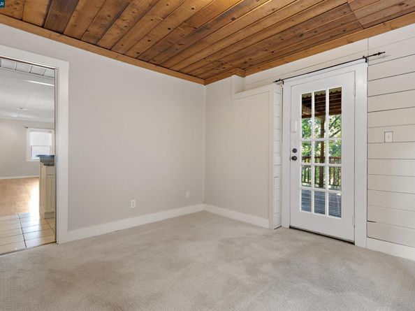 3747 Park Boulevard Way, Oakland CA 94610