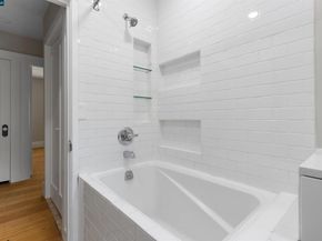 3747 Park Boulevard Way, Oakland CA 94610