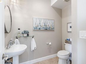 104 Seacliff Court, Richmond CA 94801