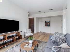 104 Seacliff Court, Richmond CA 94801