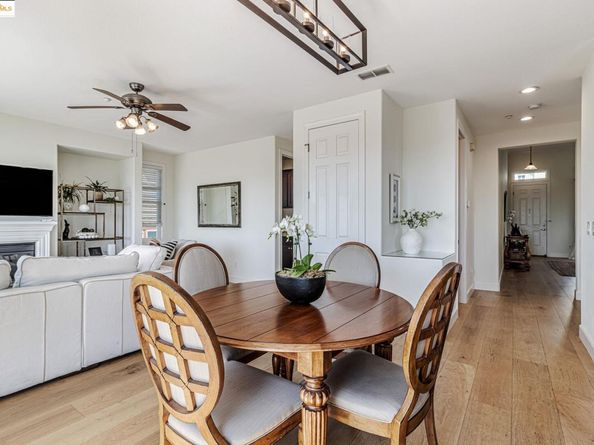 104 Seacliff Court, Richmond CA 94801