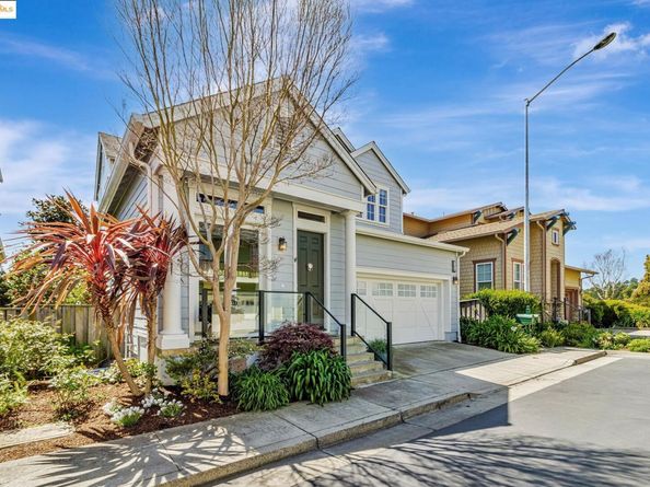 104 Seacliff Court, Richmond CA 94801