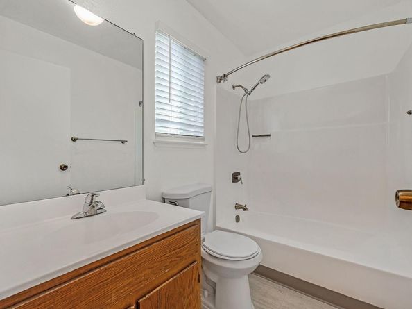 127 Temescal Cir, Emeryville CA 94608