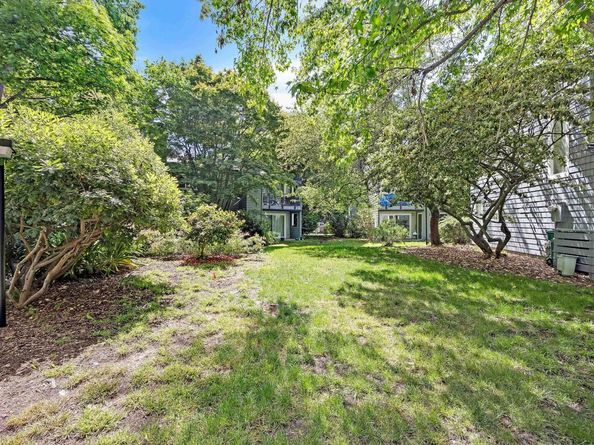 127 Temescal Cir, Emeryville CA 94608