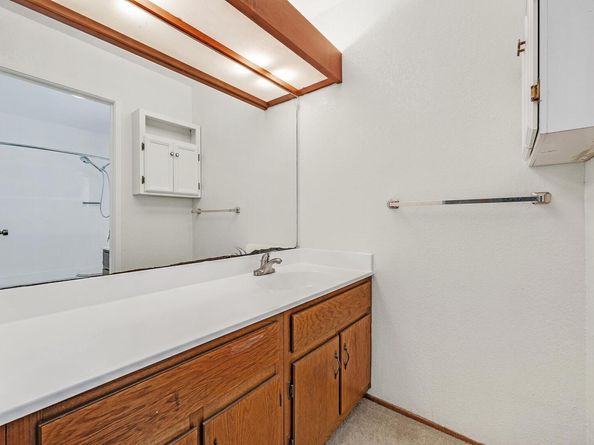 127 Temescal Cir, Emeryville CA 94608