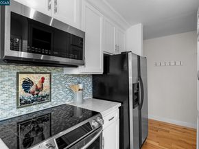 1945 Trinity Avenue 8, Walnut Creek CA 94596