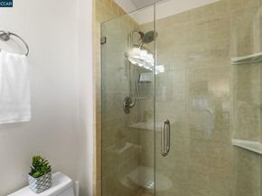 1945 Trinity Avenue 8, Walnut Creek CA 94596