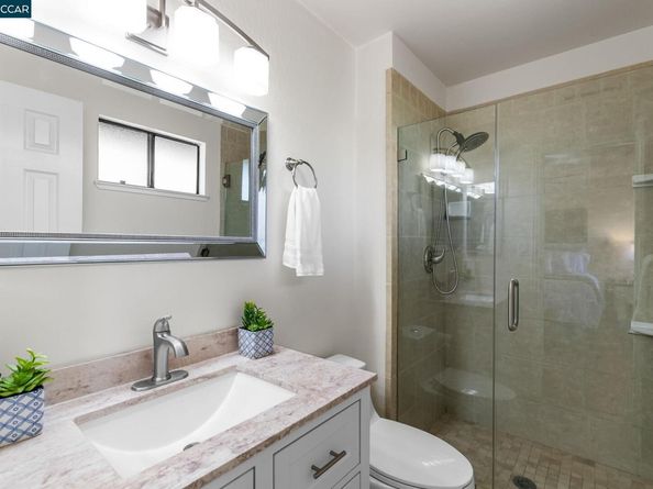 1945 Trinity Avenue 8, Walnut Creek CA 94596