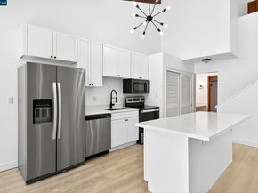 2079 Ascot Dr 240, Moraga CA 94556