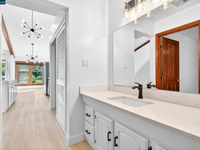 2079 Ascot Dr 240, Moraga CA 94556
