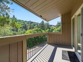 2079 Ascot Dr 240, Moraga CA 94556