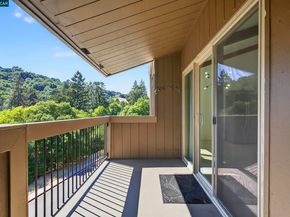 2079 Ascot Dr 240, Moraga CA 94556