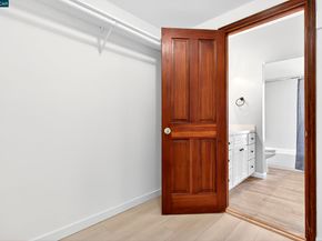 2079 Ascot Dr 240, Moraga CA 94556