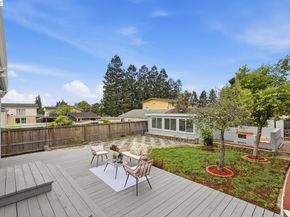 1657 162nd Ave, Ashland CA 94578