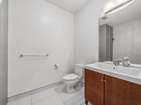 2300 Broadway 4, Oakland CA 94612