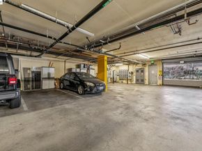 2300 Broadway 4, Oakland CA 94612