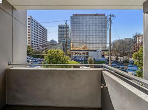 2300 Broadway 4, Oakland CA 94612