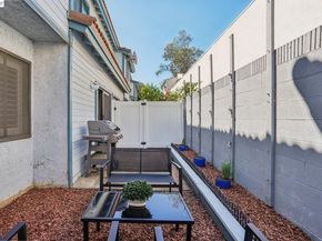 1255 N Los Robles Ave 9, Pasadena CA 91104