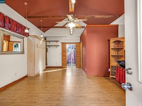 610 Quinan St, Pinole CA 94564