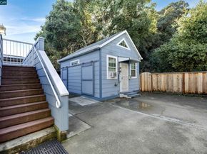 610 Quinan St, Pinole CA 94564
