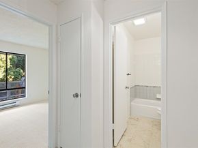 7 Commodore DR 355, Emeryville CA 94608