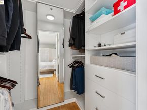 850 W Grand Ave 17, Oakland CA 94607