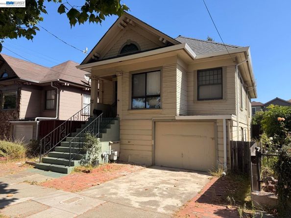 2105 Encinal Ave, Alameda CA 94501