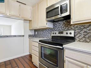 1790 Ellis St 17, Concord CA 94520