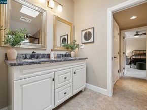 50 Vista Ln, Alamo CA 94507