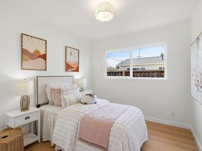 1594 Hallbrook Dr, San Jose CA 95118