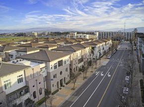 5399 Iron Horse Pkwy, Dublin CA 94568