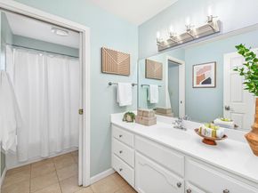 297 Del Valle Ct, Pleasanton CA 94566