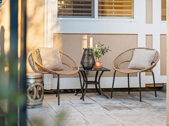 582 La Corso Dr, Walnut Creek CA 94598