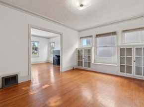 832 Walker, Oakland CA 94610