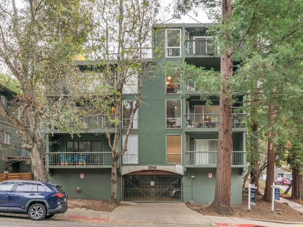 2700 Le Conte Ave 402, Berkeley CA 94709