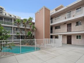 1425 Lakeside DR 201, Oakland CA 94612