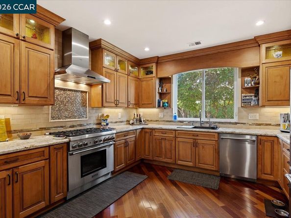 4871 Redwood Ave, Dublin CA 94568