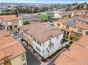 16330 Ridgehaven Dr UNIT 802, Castro Valley CA 94578