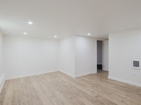 1778 8th St., Oakland CA 94607