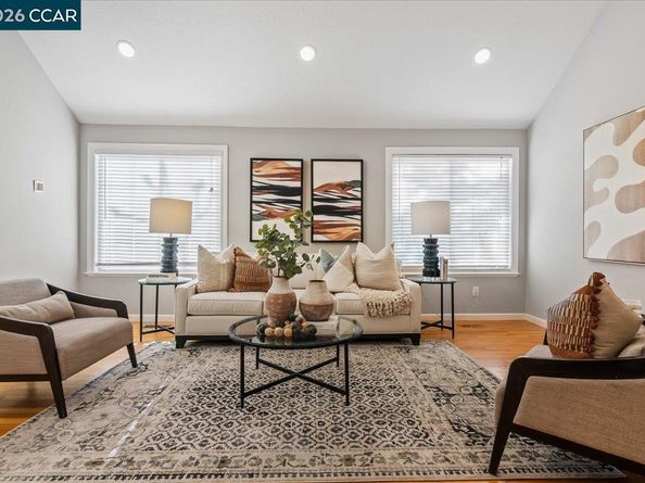 587 El Capitan Dr, Danville CA 94526